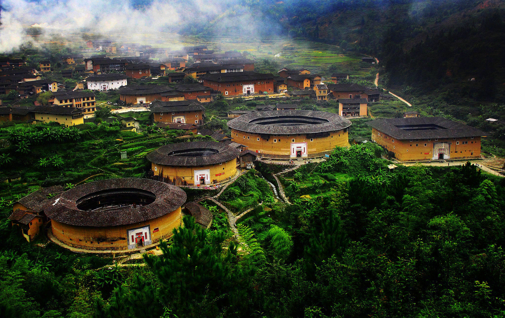 福建,历史与现代的和谐交响