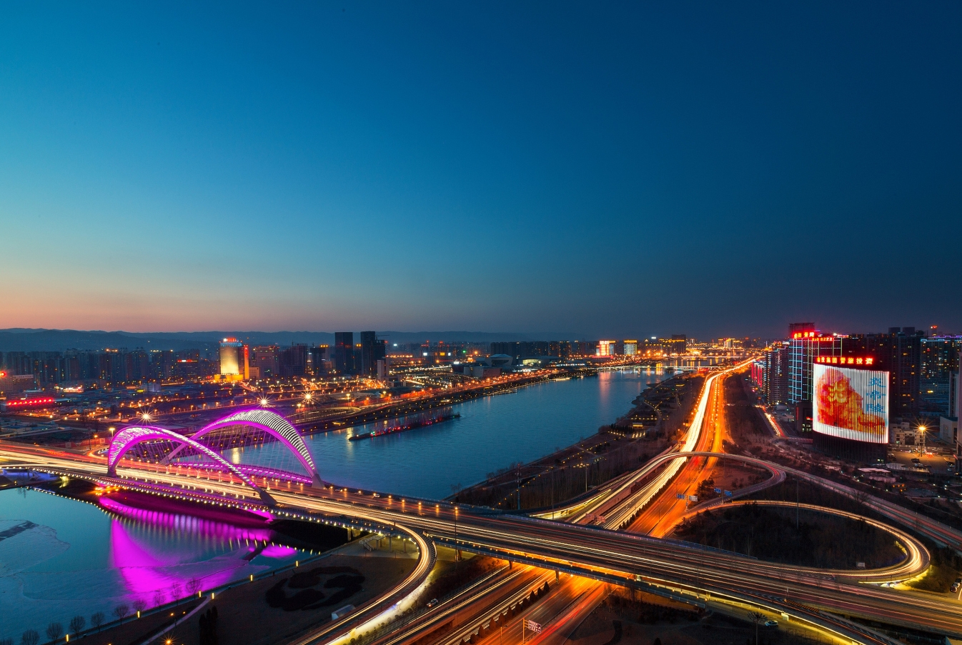 太原巷弄深处小店探秘之旅